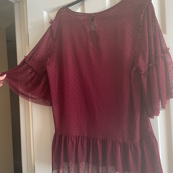 Pleione Burgundy Women's 3/4 Sleeve Top Swiss Dot Ruffle Blouse Tunic - Size L - Picture 2 of 4